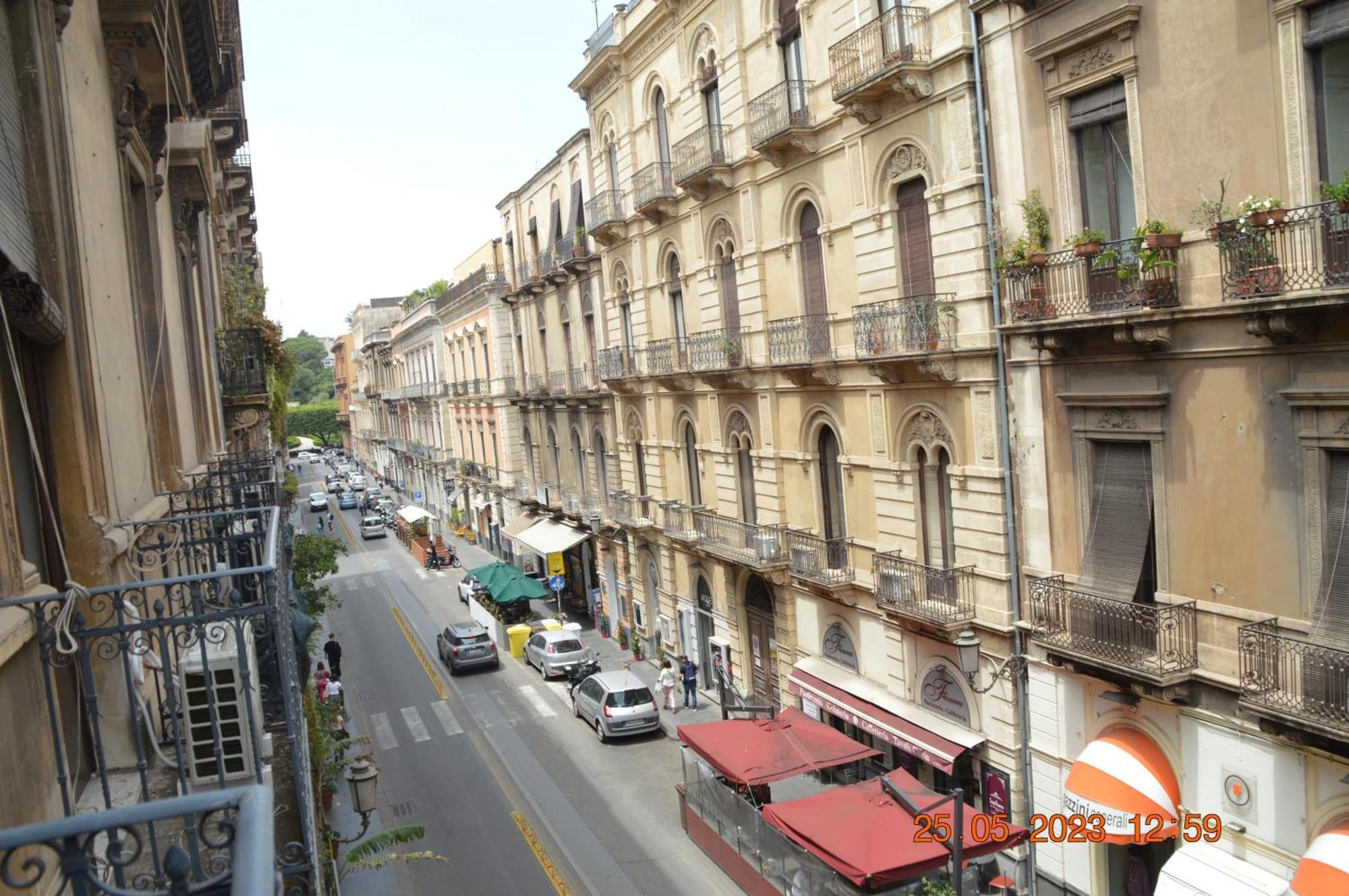 Gli Appartamenti Di Palazzo Umberto I Catania Exterior photo